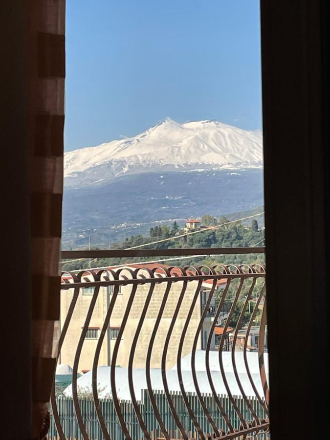 Appartamento Pipa'S Suntrap Taormina Esterno foto